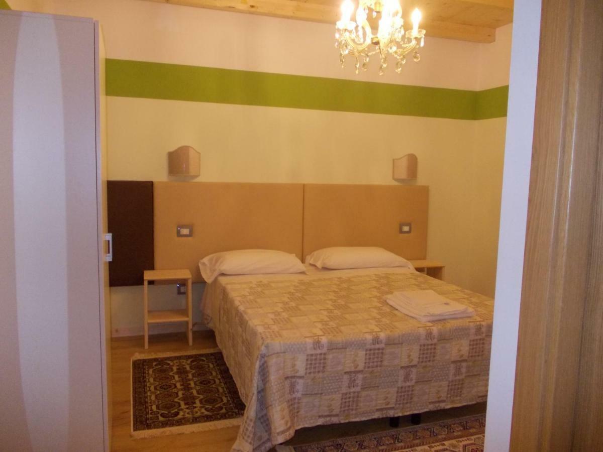 Romagnoli 36 Ξενοδοχείο Βερόνα Εξωτερικό φωτογραφία